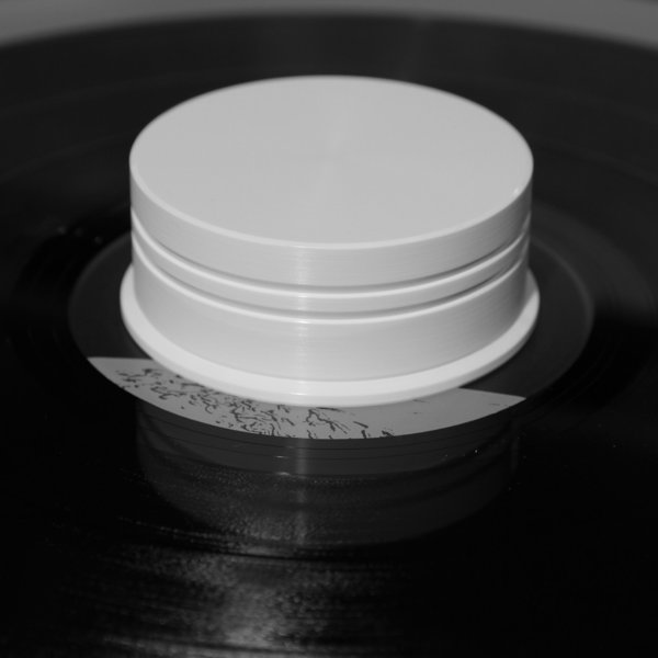 Record Puck Schallplatten Dämpfer Beschwerer DELTA DEVICE 180g Vinyl weiß